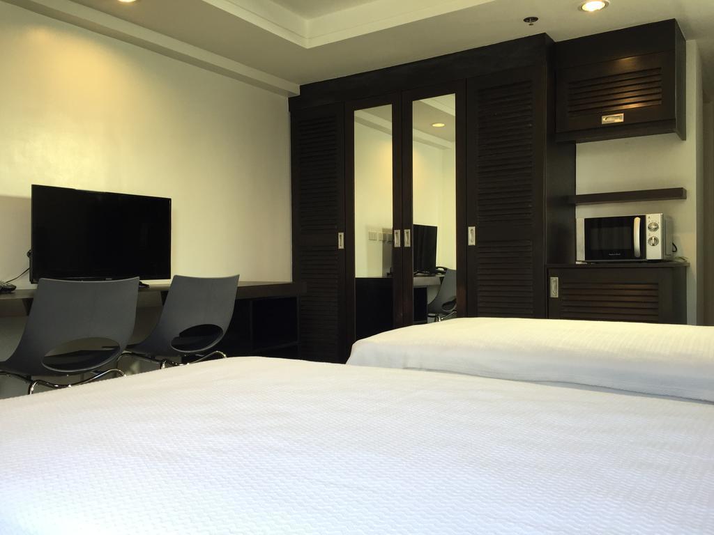 5880 Enriquez Residences Manila Kültér fotó